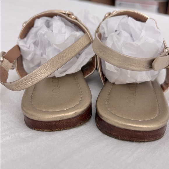 Coach Caterine Gold Leather Chainlink Sandals 7.5 - Picture 5 of 13